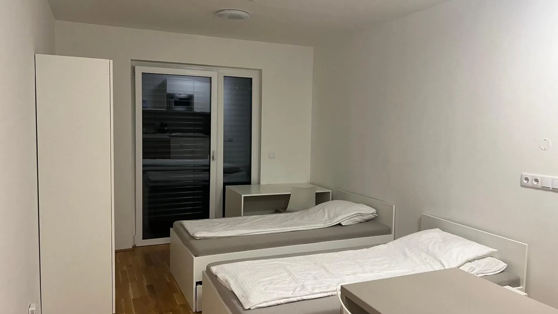 Vienna Rxm Apartments